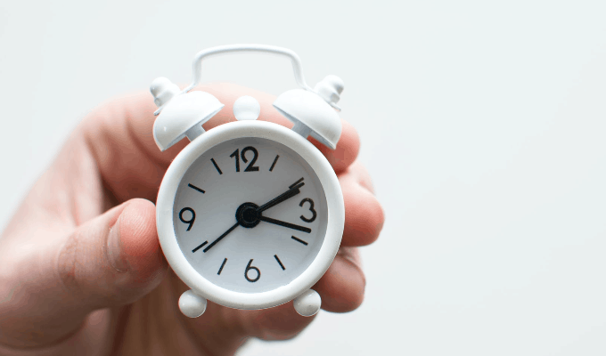 A White Color Clock